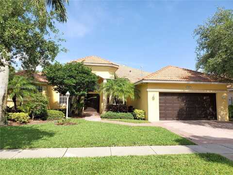 2140 NW 140th Ave, Pembroke Pines, FL 33028