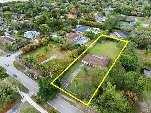 8251 SW 136th St, Pinecrest, FL 33156