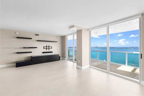 10 Venetian Way, Miami Beach, FL 33139