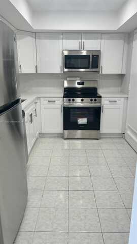 undefined, Sunny Isles Beach, FL 33160