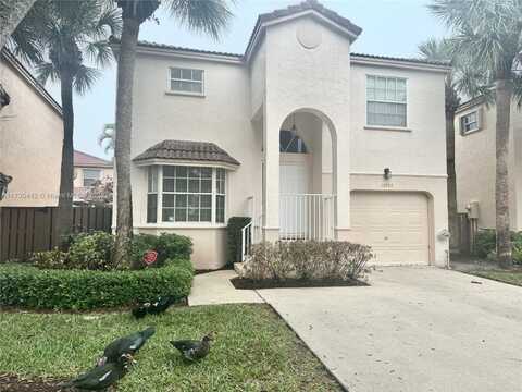 10781 NW 12 Dr, Plantation, FL 33322