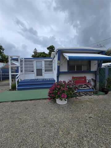 86 Avenue B, Key Largo, FL 33037
