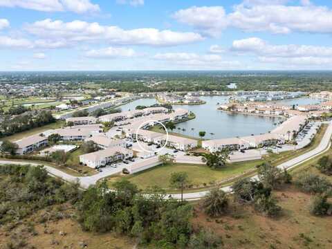 11644 SW EGRET CIRCLE, LAKE SUZY, FL 34269