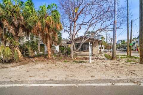 8581 W GULF BOULEVARD, TREASURE ISLAND, FL 33706