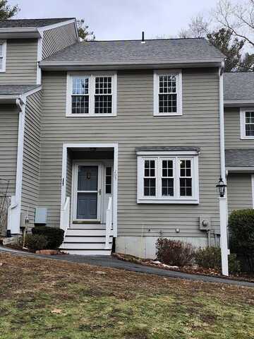 205 Laurelwood Dr, Hopedale, MA 01747