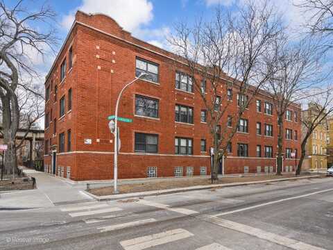 1448 W Roscoe Avenue, Chicago, IL 60657