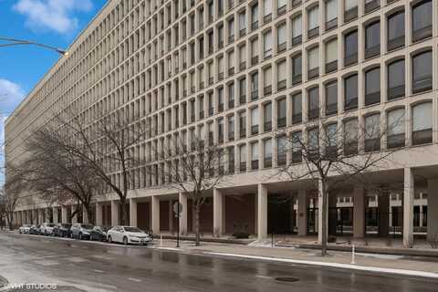 1450 E 55th Place, Chicago, IL 60637