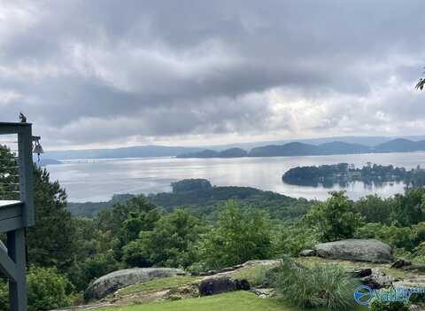 200 Granada Lane, Guntersville, AL 35976