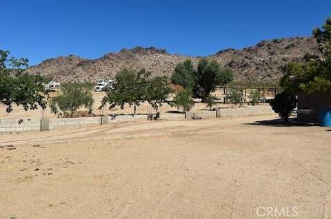 31163 Villa Nova Road, Lucerne Valley, CA 92356