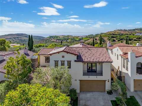 11 Highpoint, Newport Coast, CA 92657