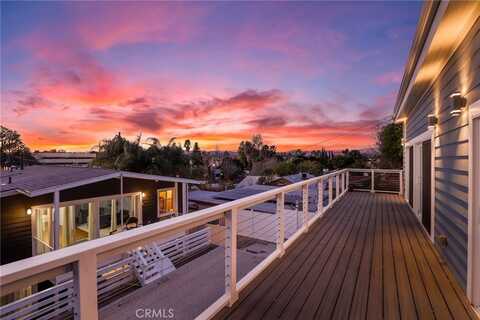 5254 Don Pio Drive, Woodland Hills, CA 91364
