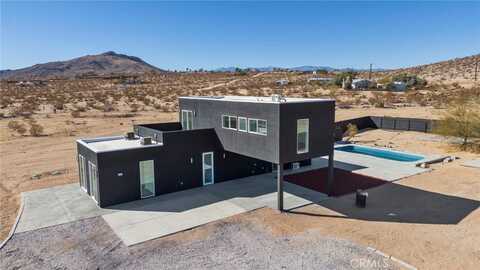 3460 Stonehill Avenue, Joshua Tree, CA 92252