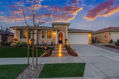 2775 Santa Fiora Drive, Corona, CA 92882