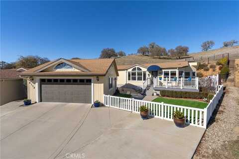 4135 Peruvian Way, Paso Robles, CA 93446