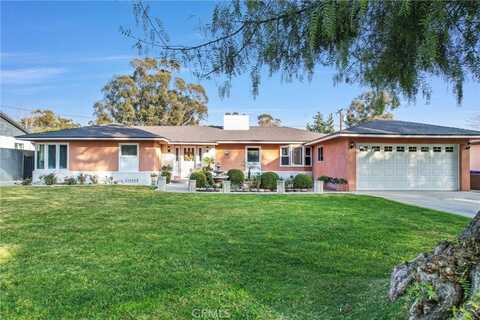 3075 Pepper Tree Lane, San Bernardino, CA 92404