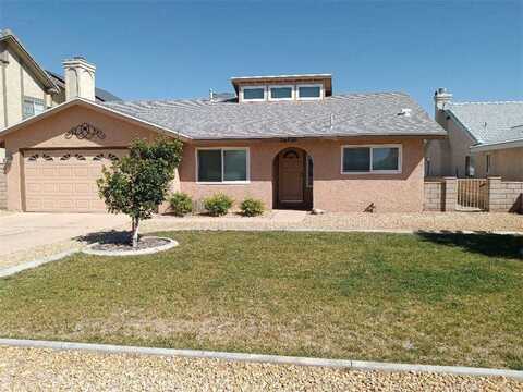 26930 Lakeview Drive, Helendale, CA 92342