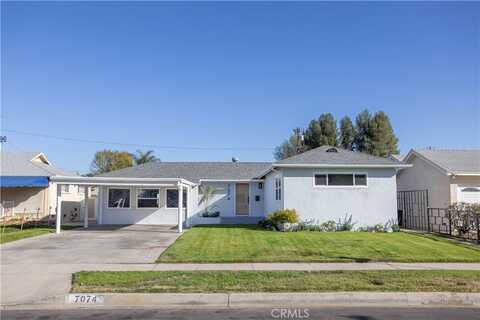 7074 Cozycroft Avenue, Winnetka, CA 91306