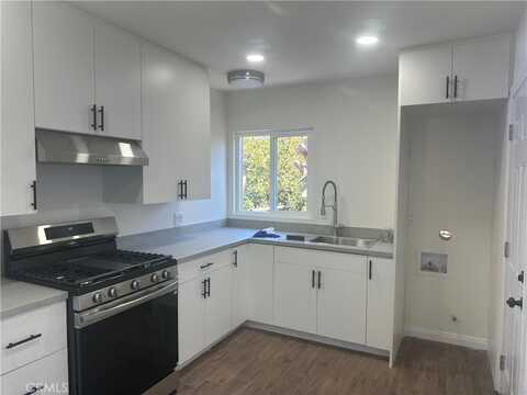 2332 N Catalina, Burbank, CA 91504