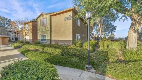 2552 Avenida Del Vista, Corona, CA 92882