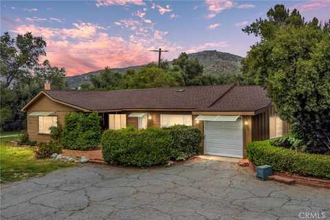 9249 Avenida Miravilla, Cherry Valley, CA 92223