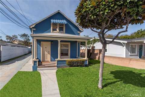 1887 Saint Louis Avenue, Signal Hill, CA 90755