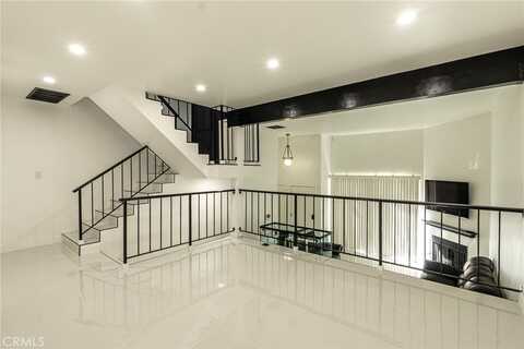 21137 Lassen Street, Chatsworth, CA 91311