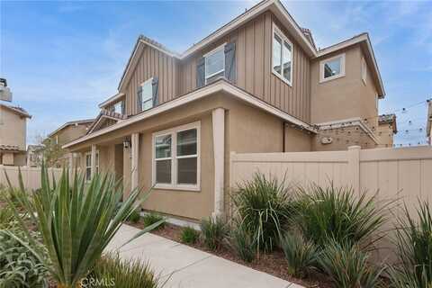 17118 Zion Drive, Canyon Country, CA 91387