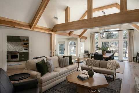 544 Golf Course Road, Lake Arrowhead, CA 92352