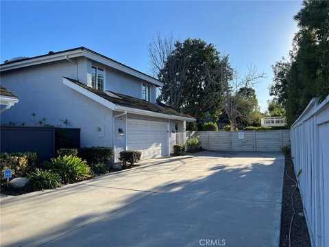 31 Lakeshore, Irvine, CA 92604