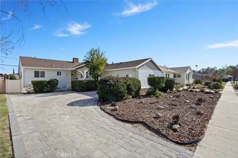 6258 Shirley Avenue, Tarzana, CA 91335