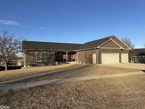 1707 W Spencer Street, Creston, IA 50801