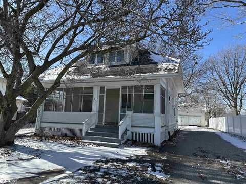 415 N Adams Street, Mount Pleasant, IA 52641