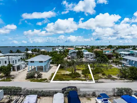 8 CALICO JACK CIRCLE Circle, Cudjoe Key, FL 33042