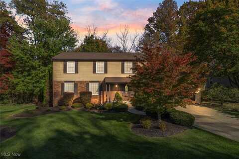 7340 S Meadow Drive, Concord Twp, OH 44077