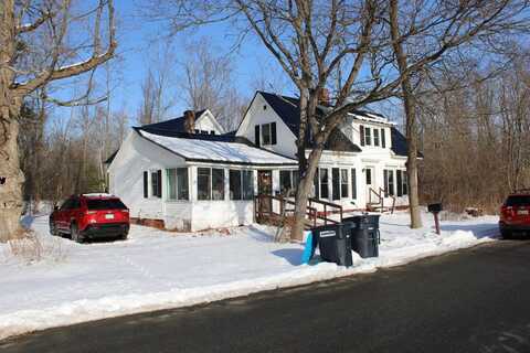 72 Penobscot Street, Orono, ME 04473