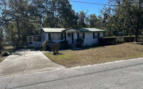 833 NW ROBERTS ST, Live Oak, FL 32064