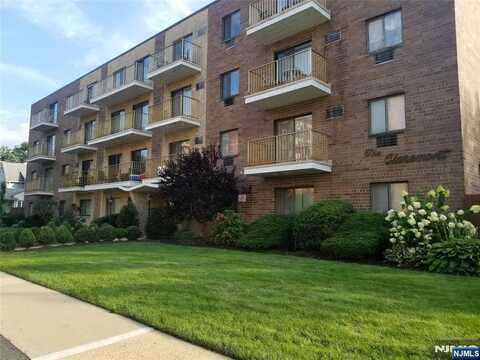 245 Anderson Street 4i, Hackensack, NJ 07601