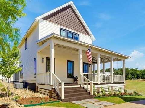 56 Center Lane N, Carlton Landing, OK 74432