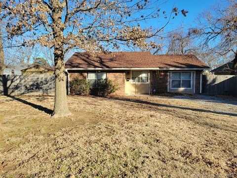 109 S E Street, Eufaula, OK 74432