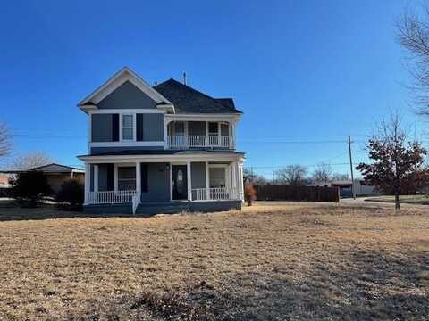 402 N 2nd Street, Sayre, OK 73662