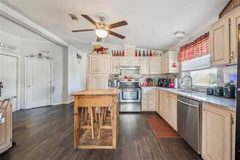 7200 S Highway 171, Grandview, TX 76050