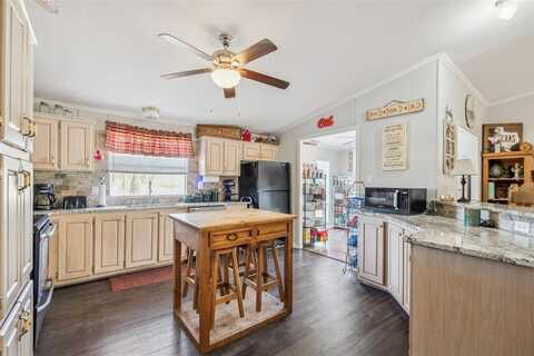 7200 S Highway 171, Grandview, TX 76050
