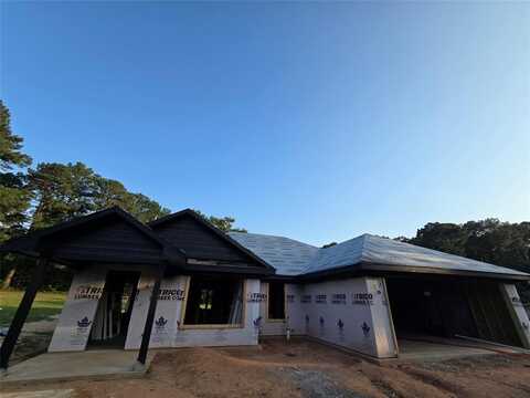 401 Campbell Street, Daingerfield, TX 75638