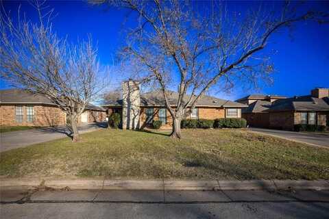 5401 Wild West Drive, Arlington, TX 76017