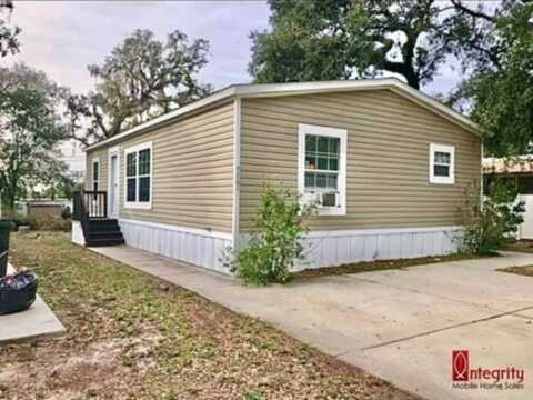 9301 Eden Drive, Tampa, FL 33610