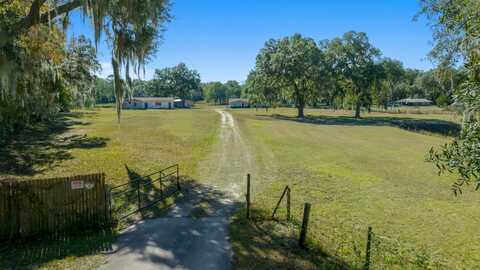 4248 NE 175th Street Rd., Citra, FL 32113