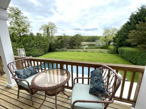 31 Westwood Drive, Sag Harbor, NY 11963