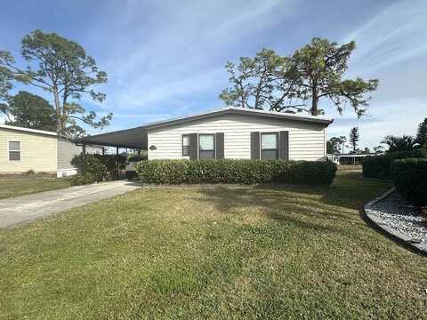 19212 Cedar Crest Ct., North Fort Myers, FL 33903