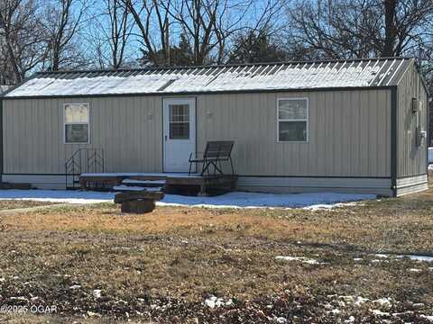 305 W Pine Street, Cherokee, KS 66724