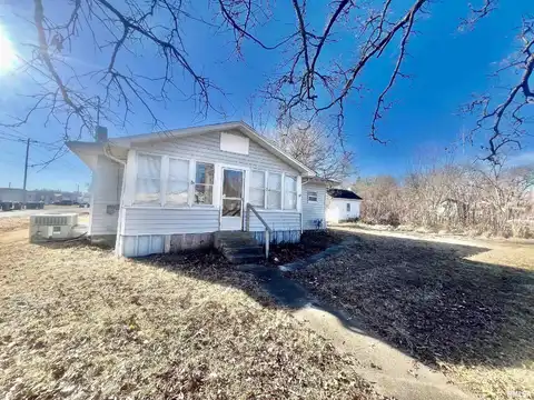 38 Barger Drive, Metropolis, IL 62960